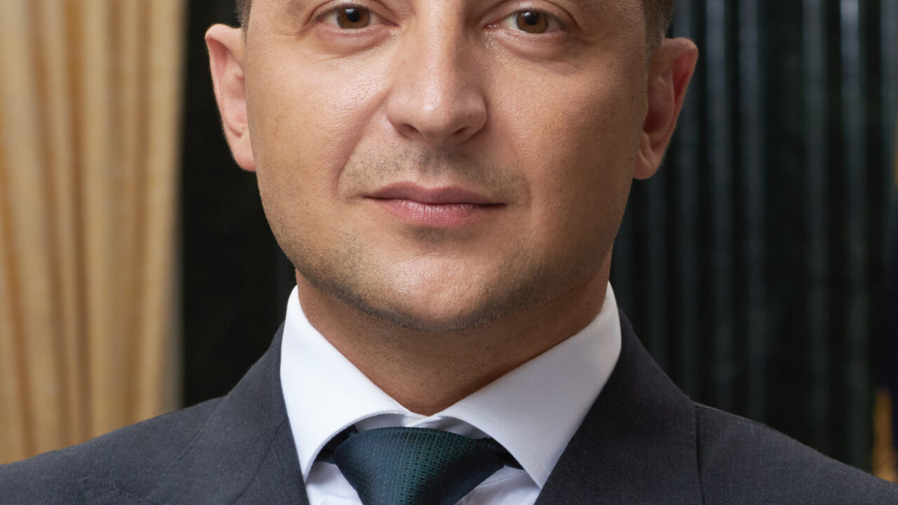 Официальный портрет президента Украины Владимира Зеленского
